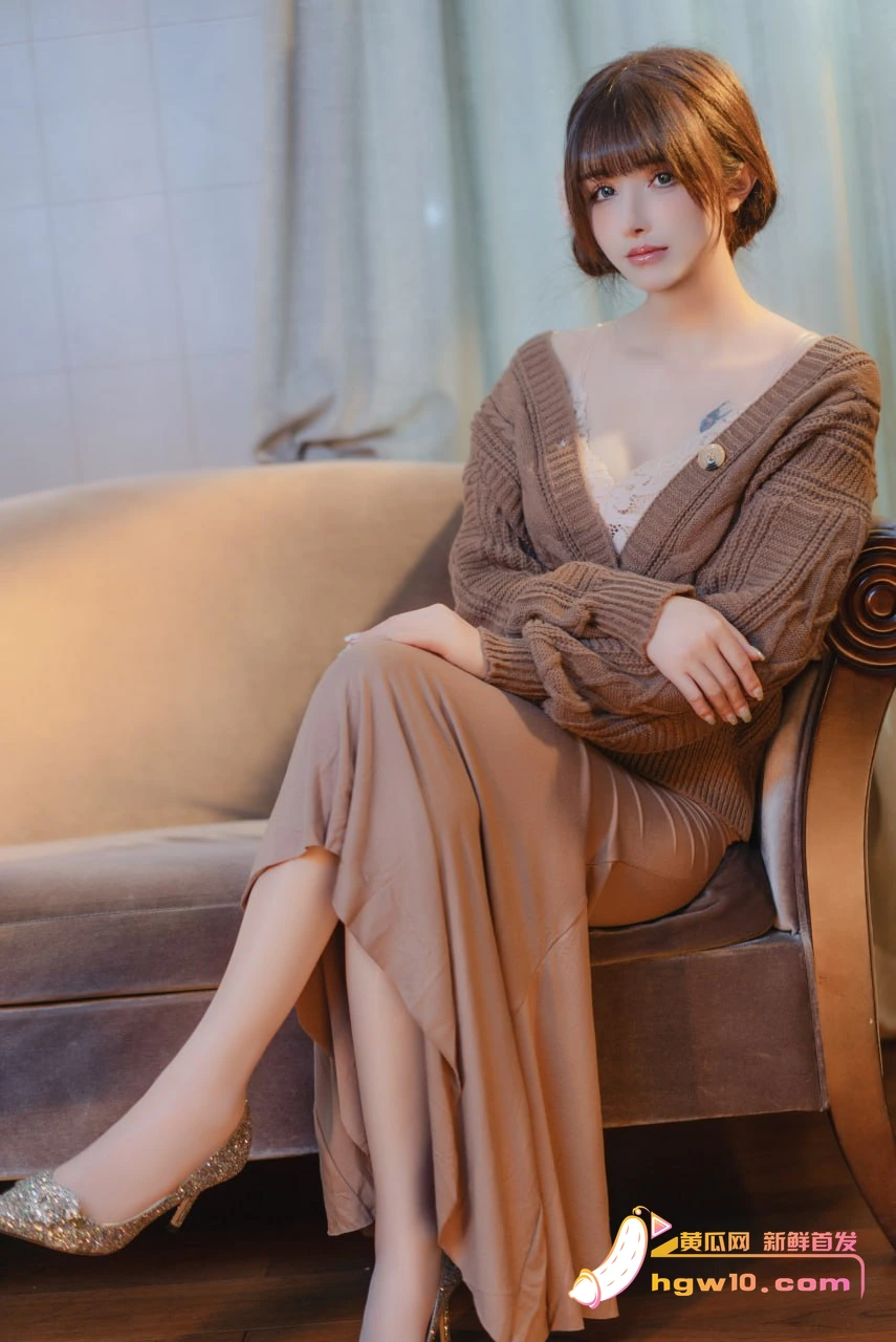 微密圈女神鹿八岁baby:情趣内衣与滴蜡的极致诱惑