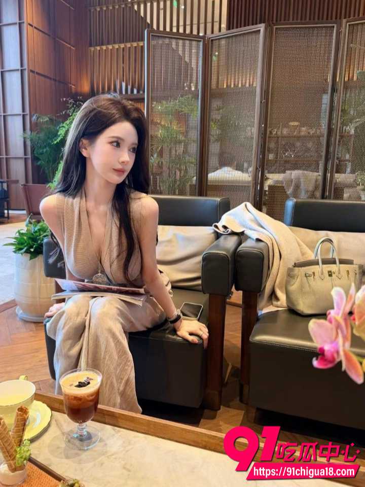 老牌极品身材网红孔思雅性感写真啪啪福利3 老牌极品身材网红孔思雅性感写真啪啪福利3