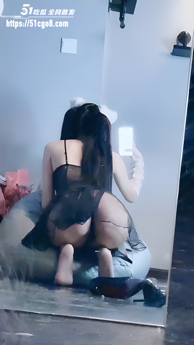 小艾根本吃不饱 6 小艾根本吃不饱 6