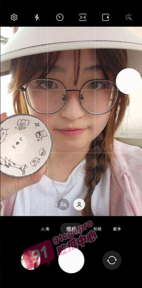 反差诱人眼镜妹--被学长偷录3P视频遭退学 多段视频曝光!