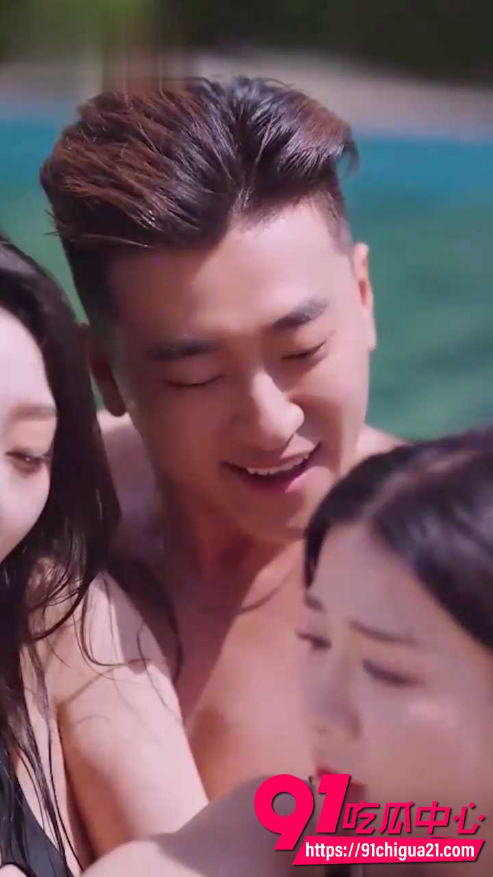 擦边短剧职场热恋曲6