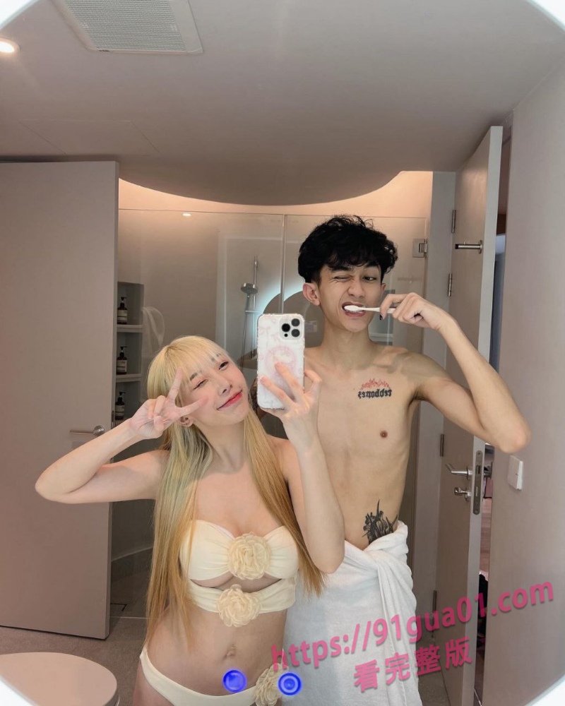 泰国网红HIGHSSTN与细狗男友性爱日常!床单都湿透了!