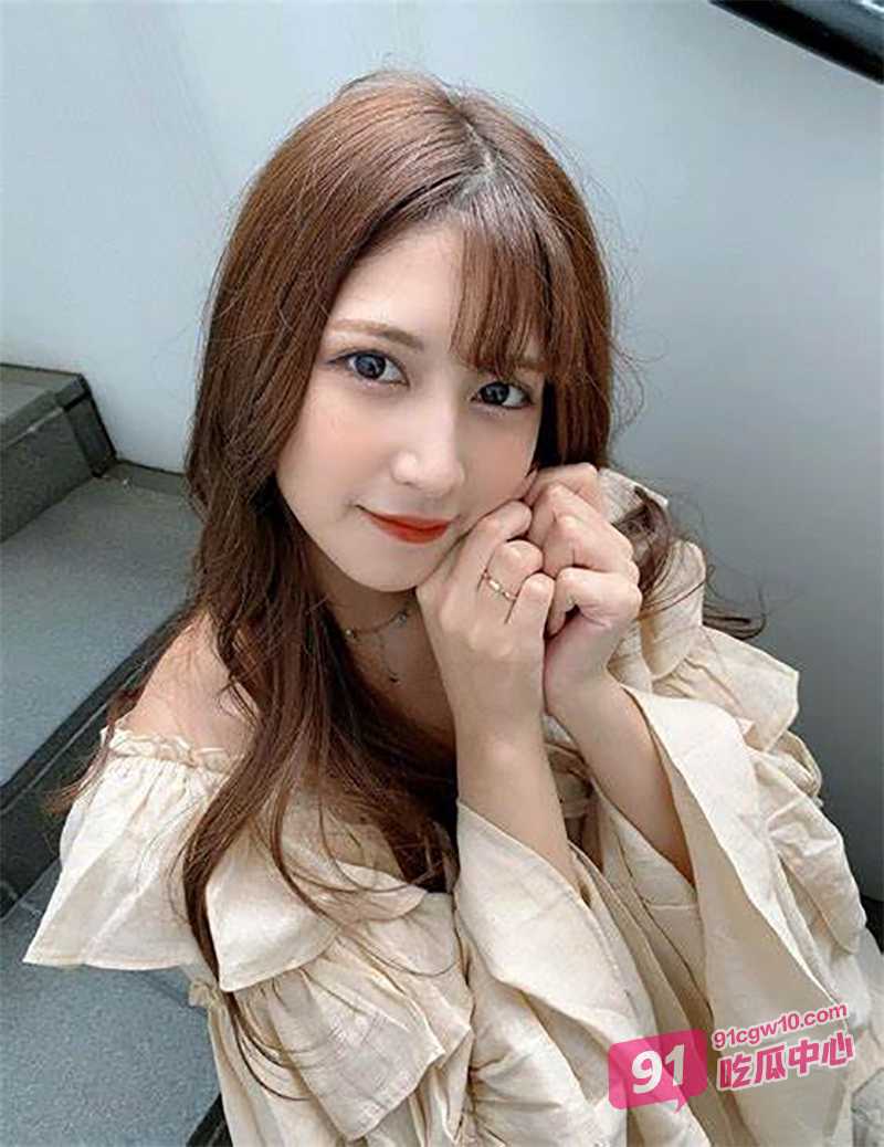 深夜撸片推荐~日本女神七森莉莉 苦逼社畜当牛马 深夜加班还挨操! 配图3
