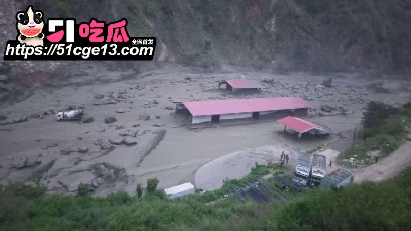 西藏日喀则突发泥石流 6 西藏日喀则突发泥石流 6