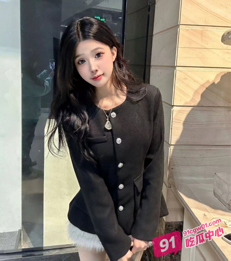 艺术学院美女向仪琳与男友自摄超全做爱视频被网盘泄密流出 美女多次潮喷瞬间被完整记录! 配图2