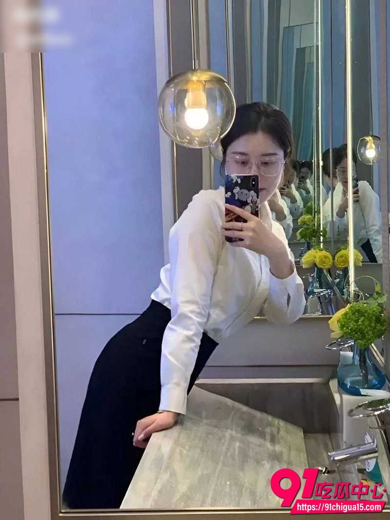 南通93年楼盘女销售 2 南通93年楼盘女销售 2