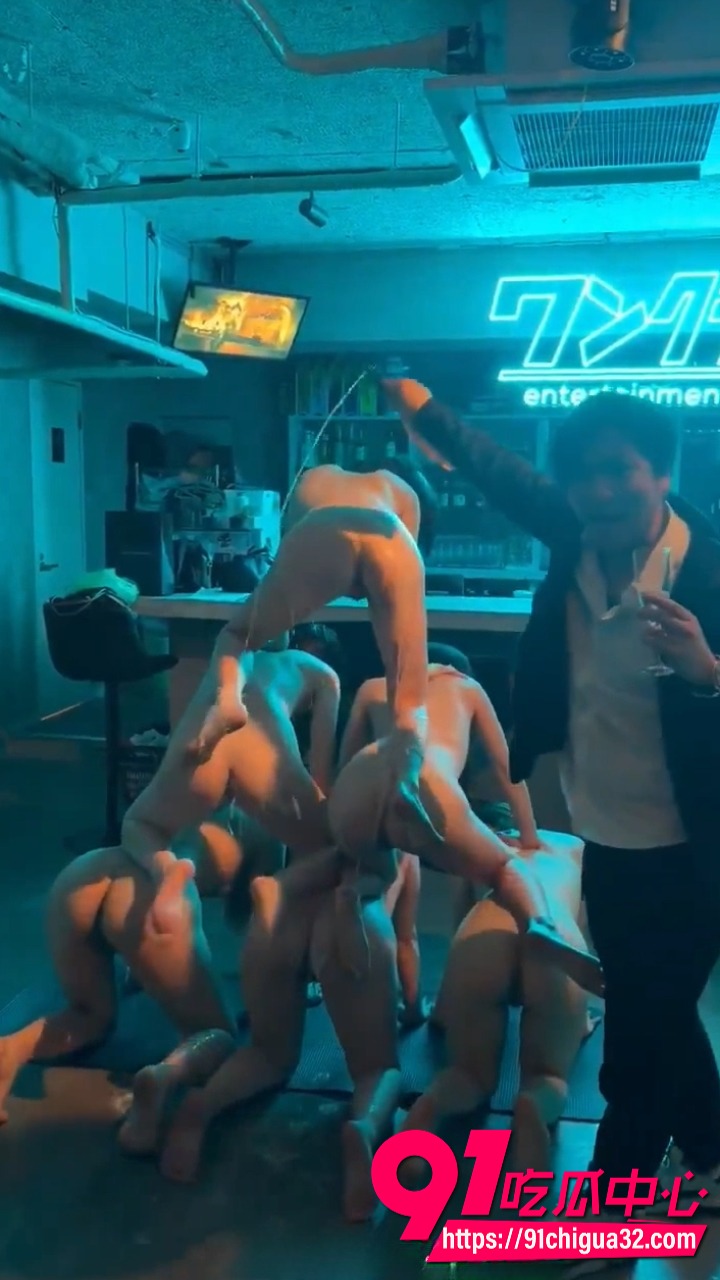 坂井秀人私密派对曝光10 坂井秀人私密派对曝光10