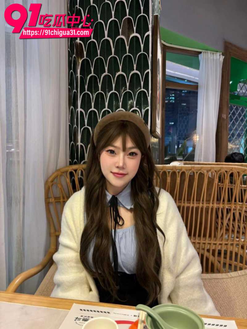 山东烟台女大学生张怡就读于常德文理学院在校期间下海卖淫视频曝光4 山东烟台女大学生张怡就读于常德文理学院在校期间下海卖淫视频曝光4
