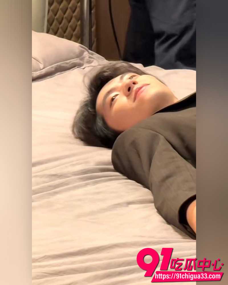 网红碎叫叫怒撕前男友626 52 网红碎叫叫怒撕前男友626 52
