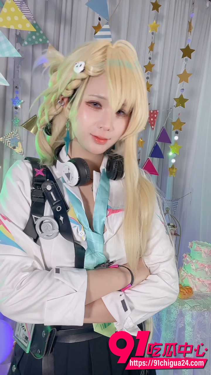 推特福利姬PyonCOS最新写真1 推特福利姬PyonCOS最新写真1
