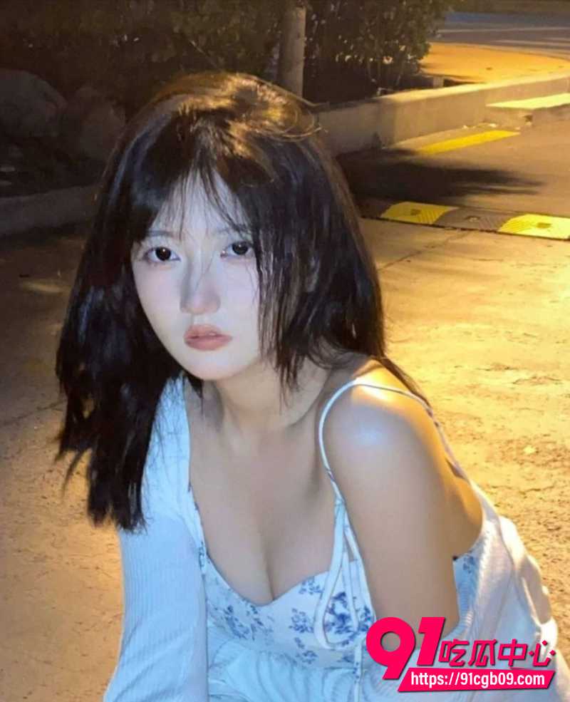 北京科技大学天津学院网红张绮1 北京科技大学天津学院网红张绮1