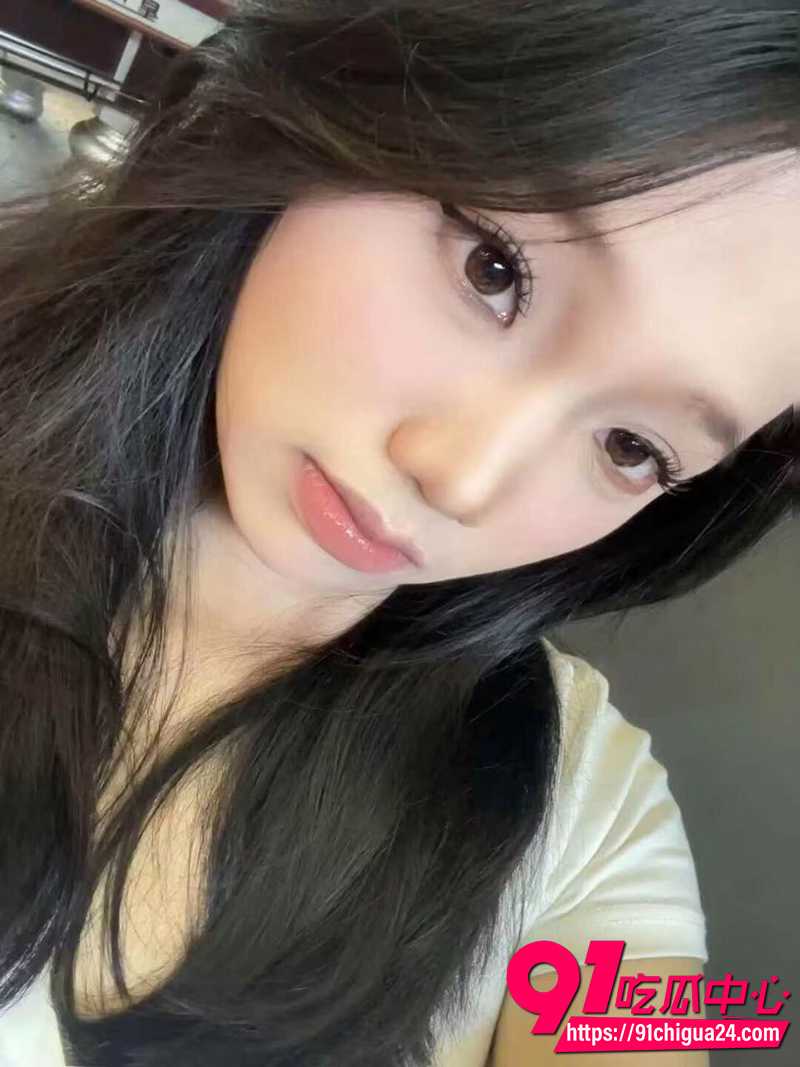 厦门鼓浪屿酒馆老板娘 被富哥男友调教玩弄 反差尤物本性暴露浪荡无比！