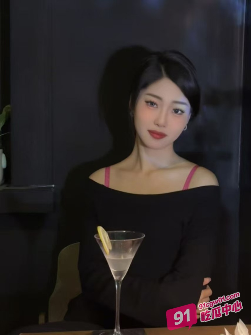 滁州学院清纯女大曹蓉蓉与网恋男友酒店打炮惨被偷拍 妖娆身段被渣男爆干! 配图3