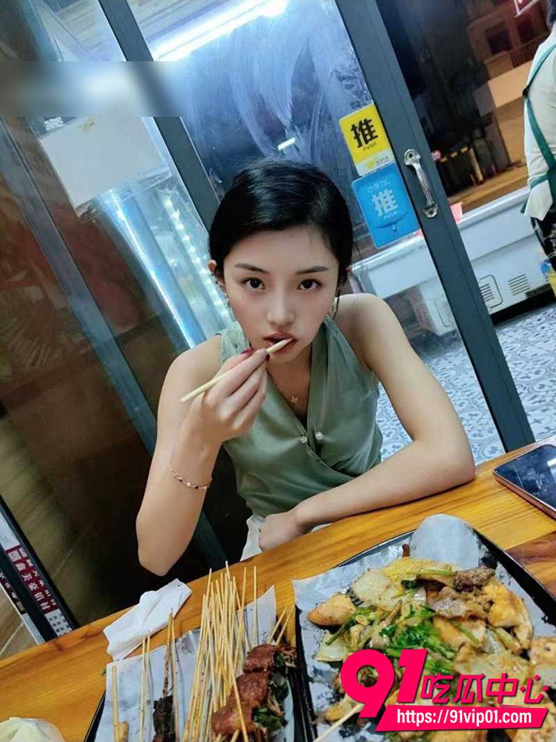 上海师范大学校花秦x倪 2 上海师范大学校花秦x倪 2