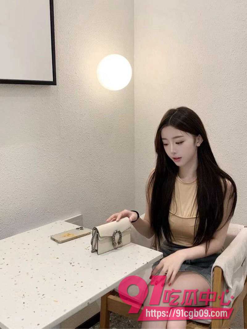 小仙女醉酒一对十群交20 小仙女醉酒一对十群交20