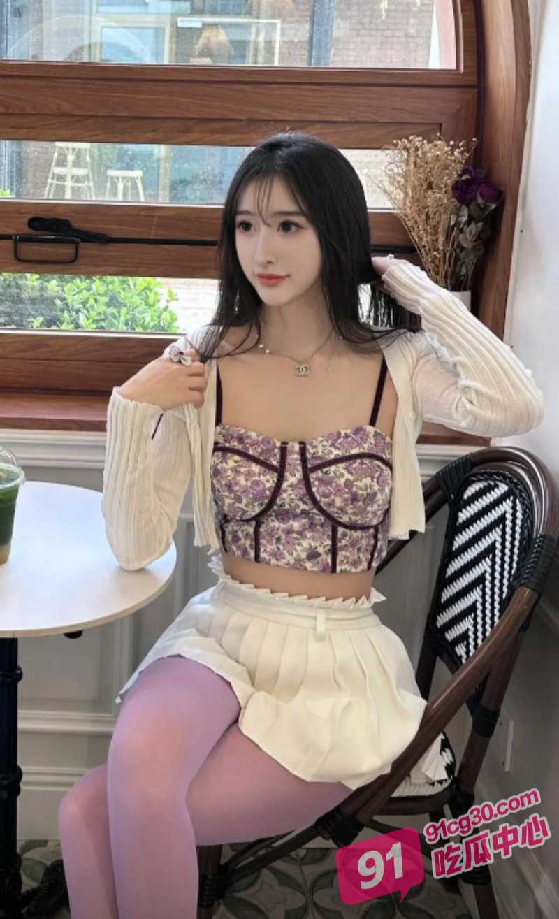 天津理工大学吴梦丽被人迷奸视频流出 清纯学姐被重口味迷奸大神手指抠屎! 配图3