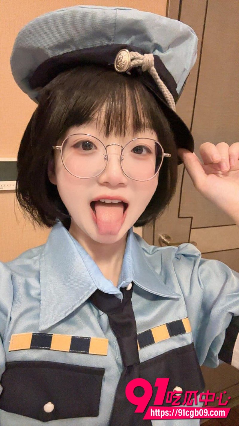 抖音眼镜反差少女 王胜利1 抖音眼镜反差少女 王胜利1