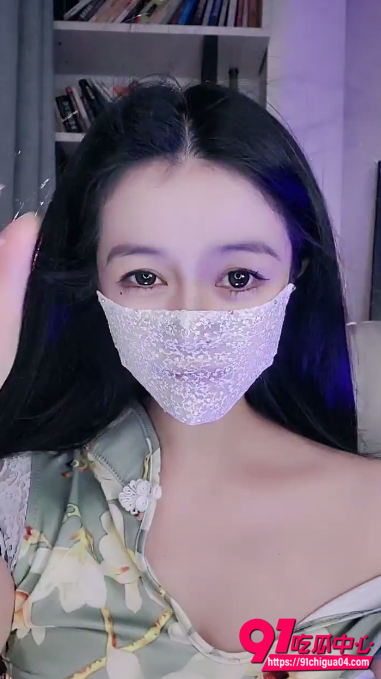 简一妖娆身姿裸舞自慰2 简一妖娆身姿裸舞自慰2