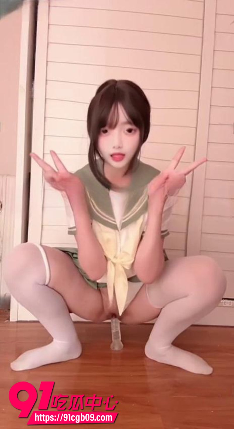 推特圆脸嫩妹小迟反差自慰5 推特圆脸嫩妹小迟反差自慰5