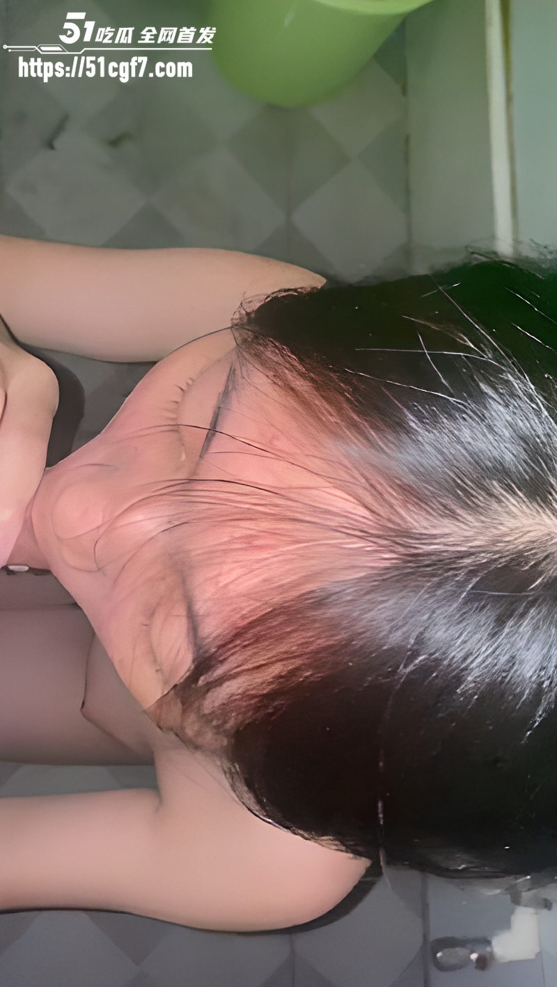 精神小妹金主调教自拍 3 精神小妹金主调教自拍 3