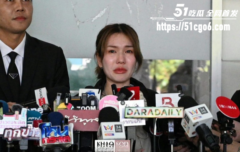 泰国女歌手Farida和Tintin撕逼事件07 泰国女歌手Farida和Tintin撕逼事件07