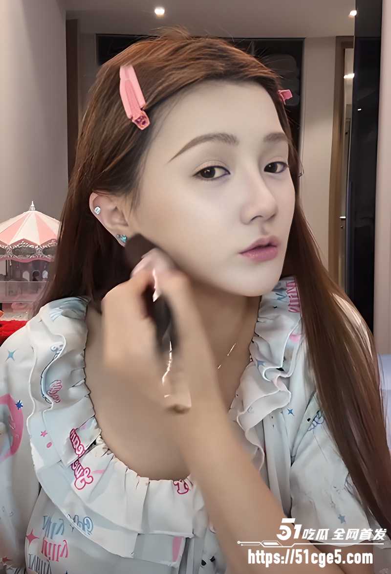 绝美网红主播真空走光合集 4 绝美网红主播真空走光合集 4
