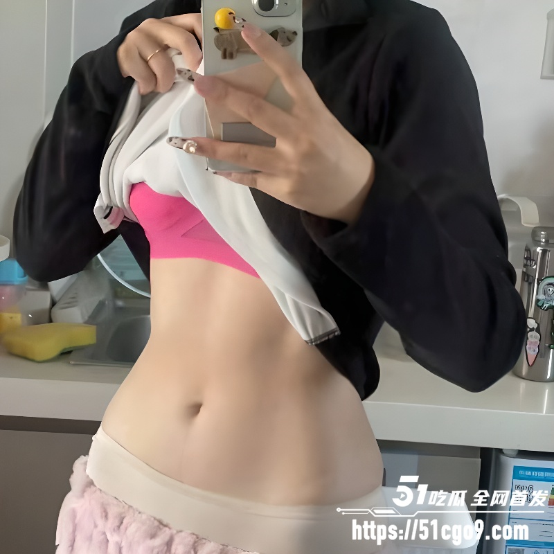 极品短发骚女 3 极品短发骚女 3