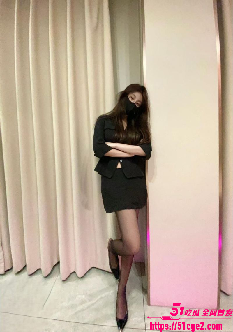 海角乱伦大神粉逼骚老婆 4 海角乱伦大神粉逼骚老婆 4