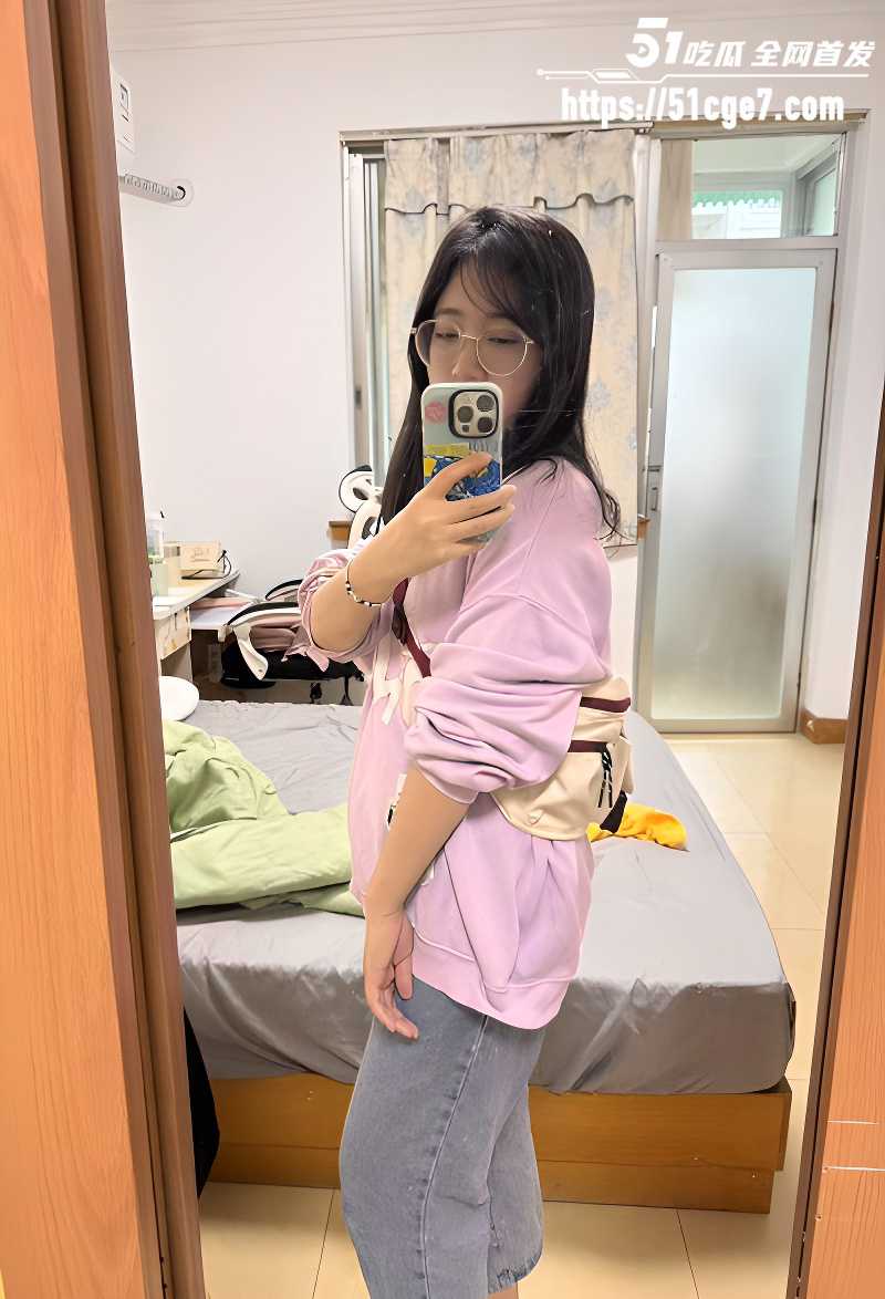 广西南宁体制内人妻陈茹冰不雅视频流出 2 广西南宁体制内人妻陈茹冰不雅视频流出 2