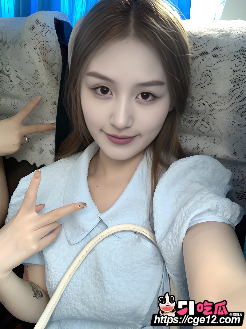极品清纯长发美女3 2 极品清纯长发美女3 2