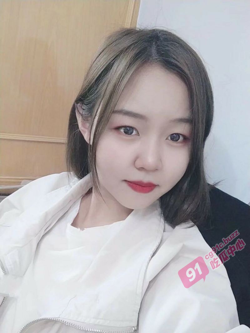 南京大学王琳清欠债肉偿～被迫一边挨操一边给男友打电话 逼受累债抵消