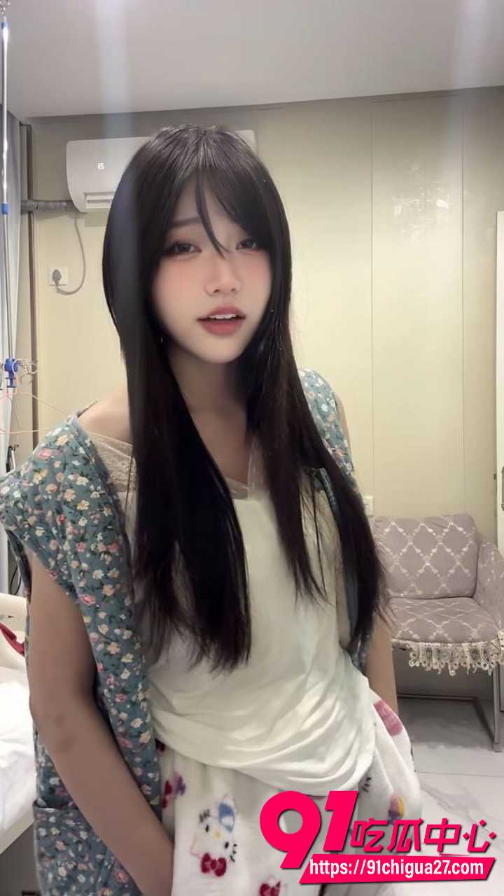 抖音江西荨荨子裸聊自慰视频流出4 抖音江西荨荨子裸聊自慰视频流出4
