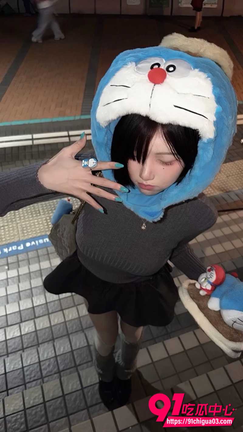 AI脱衣抖音女网红西瓜冰a2 AI脱衣抖音女网红西瓜冰a2